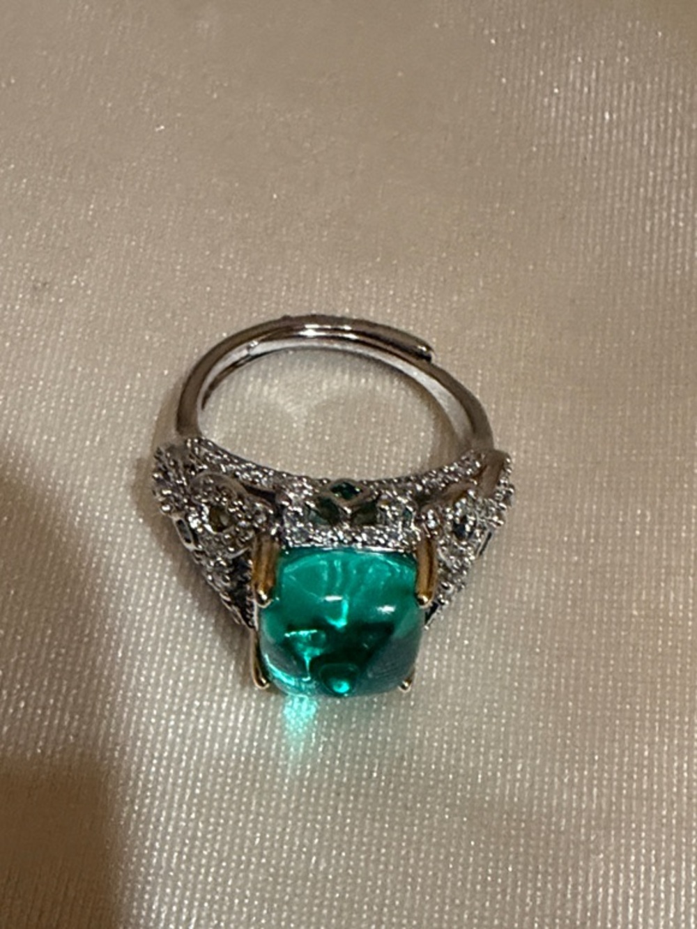 Emerald Green Cushion-Cut Cocktail Ring - Women Jewelry